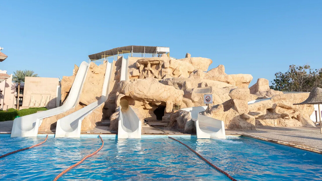 Parrotel Aqua Park Resort